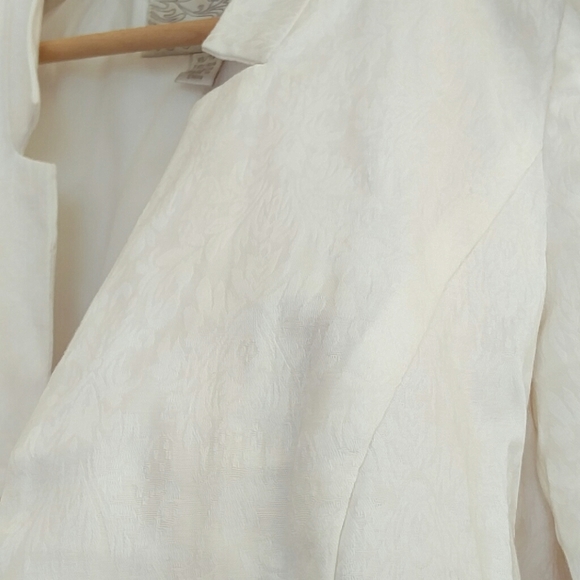 Dynamite | Brocade blazer - Picture 3 of 5